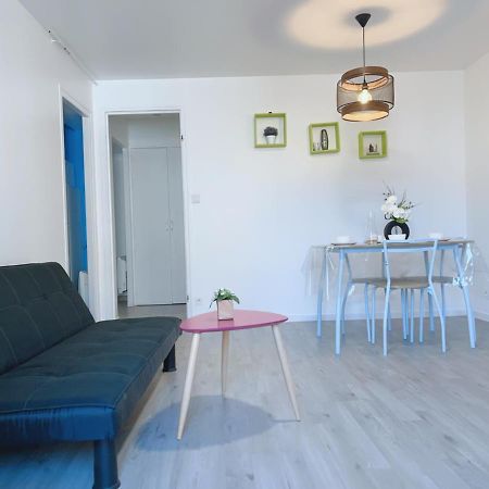 Apt 67M2 Hyper Centre: 2 Chambres, Cuisine Tv Wifi فونتيناي لو كومت المظهر الخارجي الصورة